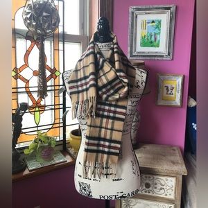 JOHNSTONS OF ELGIN NWT Tartan Cashmere Scarf